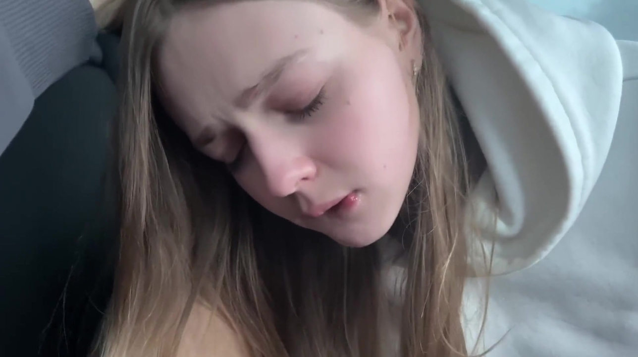 I Gave A Ride To A Girl And Got A Thank You In The Form Of A Blowjob Porn Video