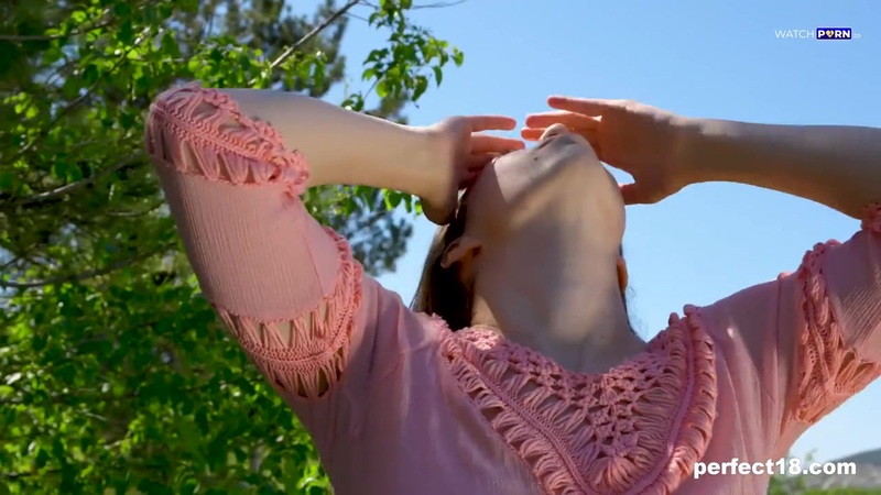 Molly Kit Curvy Molly Kit Masturbates Outdoors Watch Full Video On Porn Video