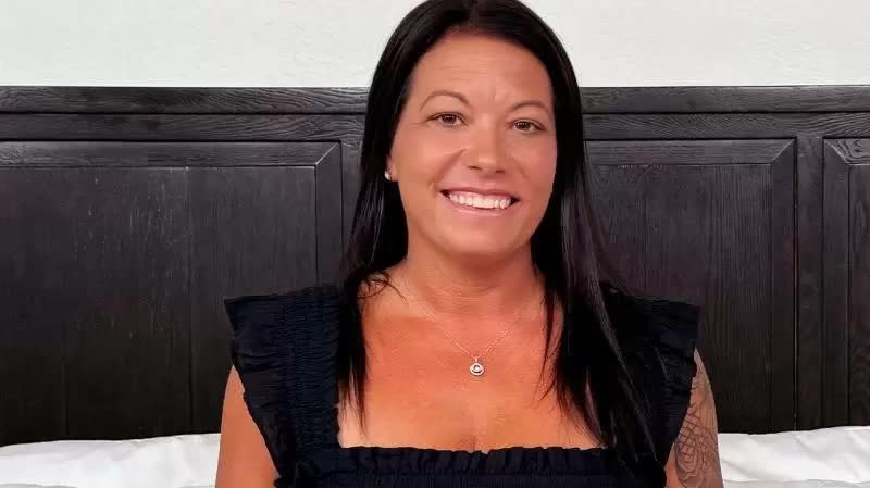 Hotmilfsfuck Violet The 9 To 5 Milf Next Door 2026 09 27 Porn Video
