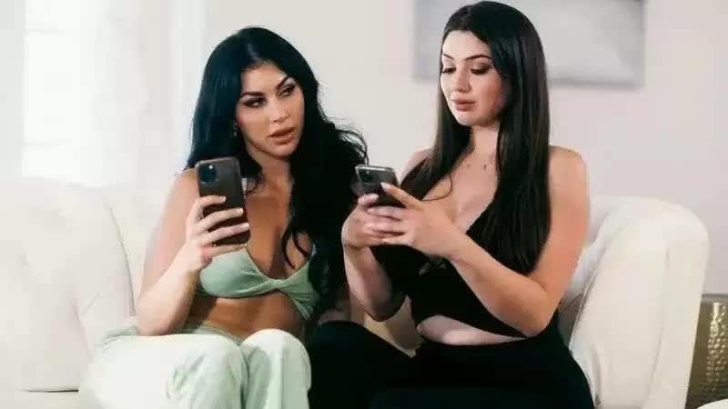 Alyx Star Queenie Sateen Reconnect Hotly Porn Video