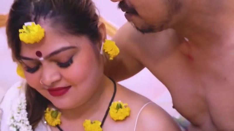 Suhagraat Desi Couple Honeymoon Live Dirty Talk, 69, Rough Sex, Indian Full Video Porn Video