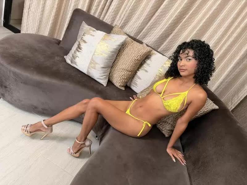 Nahomi Guevara Fresh Milk From The Hot Tits Of Little Naomi Guevara Receiving Two Big Cocks Porn Video