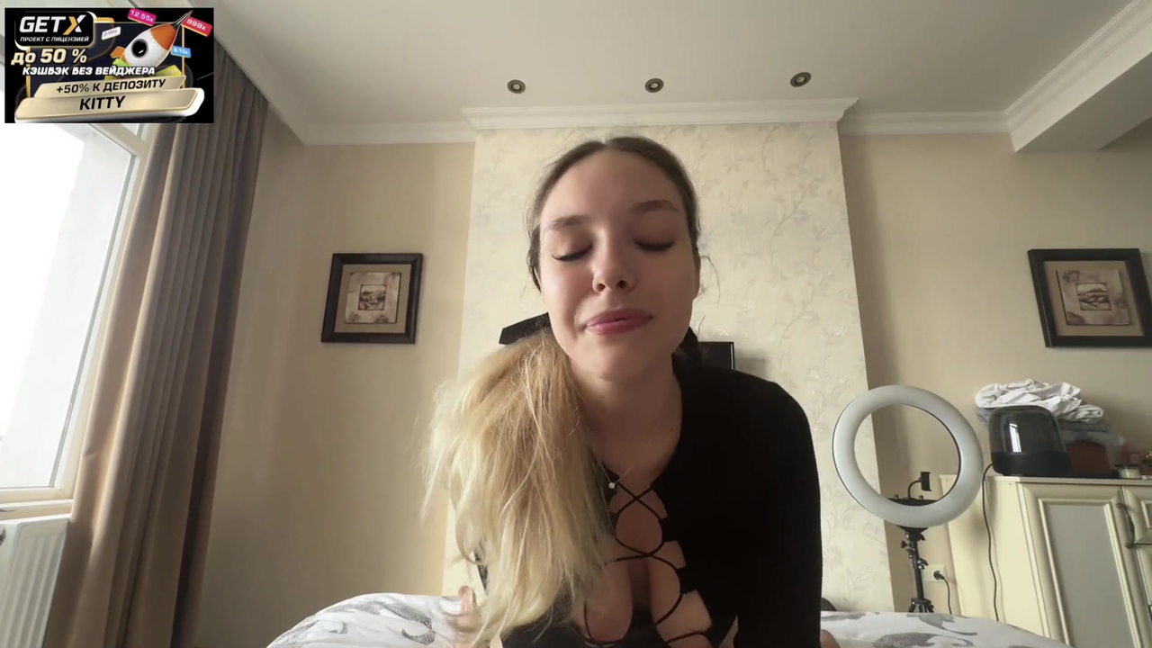 She Wanted To Fuck So Much That She Came Through The Balcony Cheated On A Girl With A Neighbor Porn Video