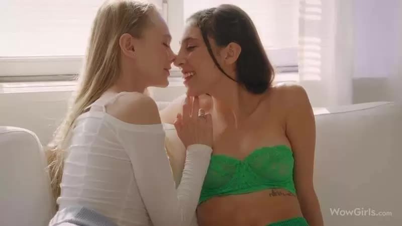 Nancy A And Eva Generosi Lesbian Encounter Porn Video