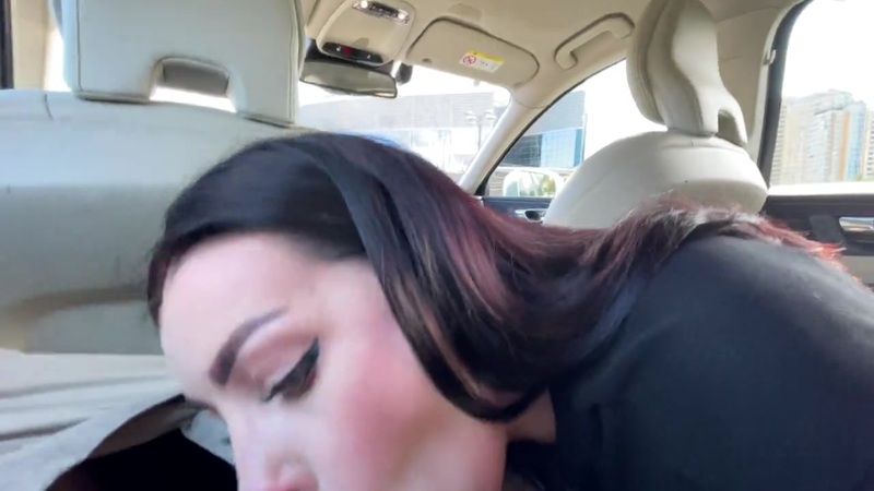 I Sucked His Cock And Swallowed Cum On The Backseat In Broad Daylight Porn Video